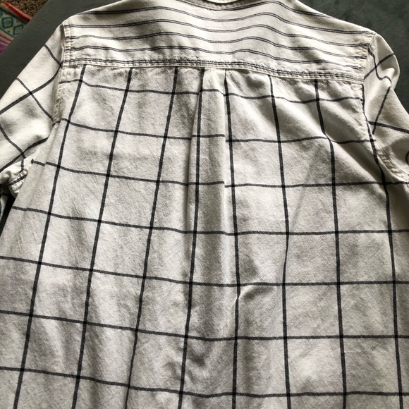 Women’s French connection button up - Picture 4 of 4